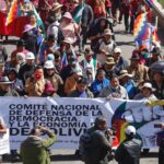 Ministerio de Educación de Bolivia lanza concurso para premiar las mejores tesis de egresados.