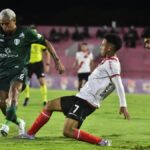 Independiente critica arbitraje y VAR tras derrota ante Oriente Petrolero